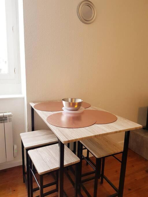 Le Jeanne 4/6 Couchages, Wifi, Sanctuaire Apartment Lourdes Exterior photo